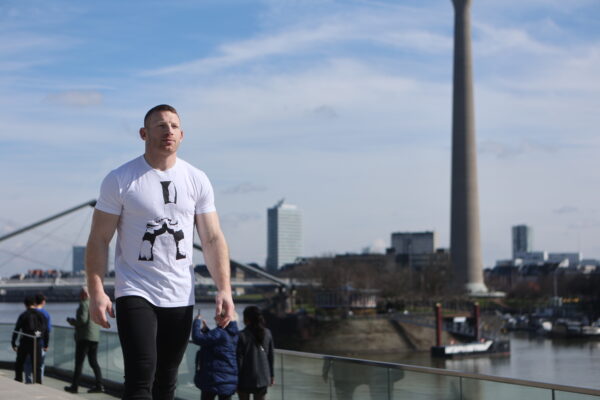 The Torch - <br> Tshirt <br> Partner Stunt Duo Look - Image 4