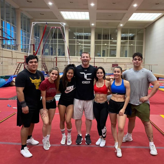 icheer_performance_163374425237325