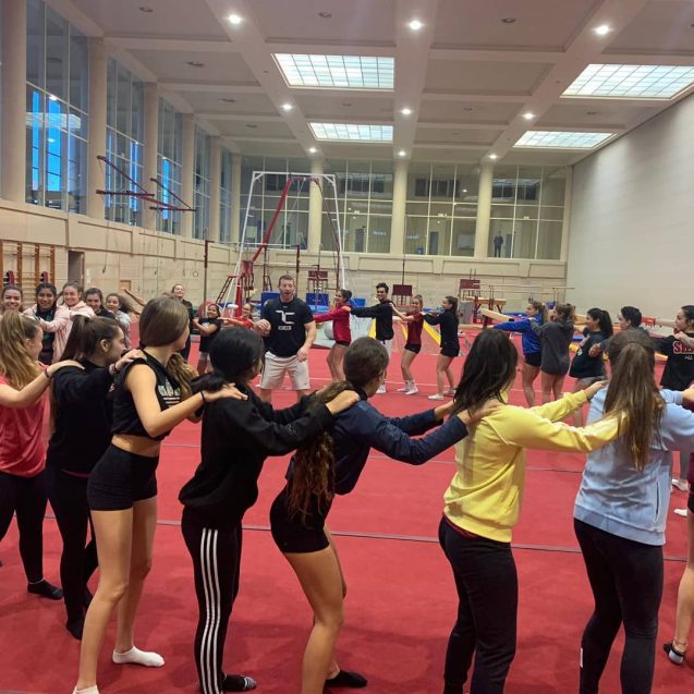 icheer_performance___B6KxGiNqcd-___